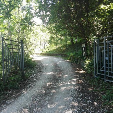 Casa nel Verde Terni Esterno foto