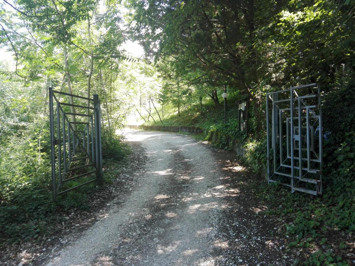 Casa nel Verde Terni Esterno foto